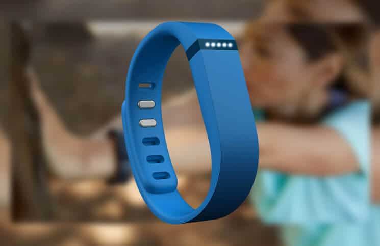 can a fitbit sync with an iphone