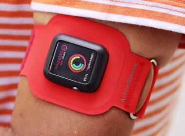 Twelvesouth actionsleeve armband for apple watch