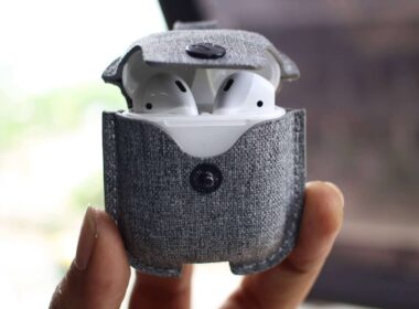 Twelve south airsnap twill wireless charging airpods case