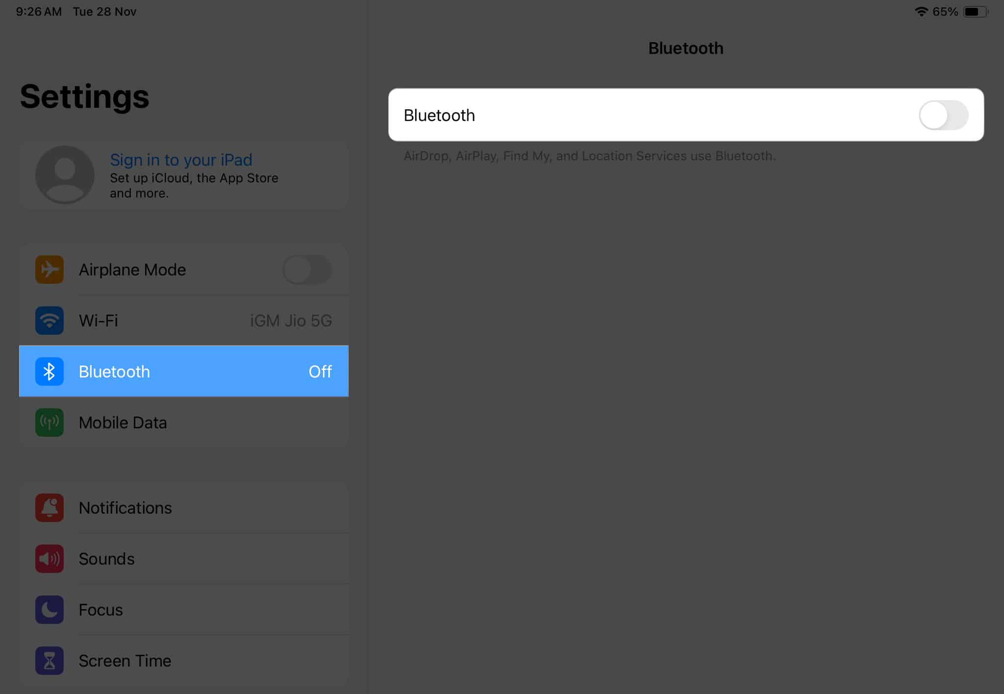 Disable and enable Bluetooth on iPad