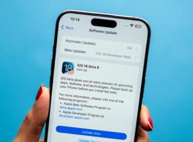 How to install iOS 18 developer beta 8 on iPhone