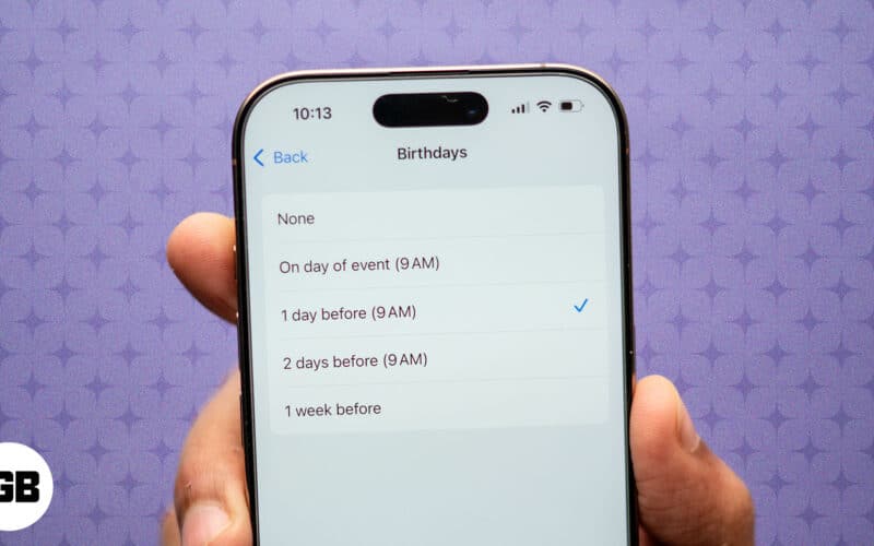 Setting up a birthday reminder on an iPhone