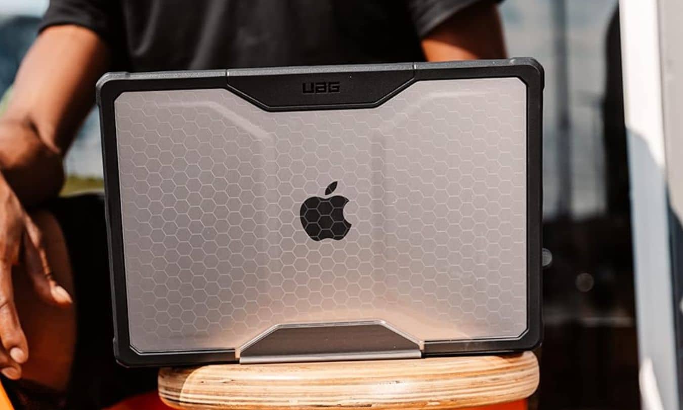 URBAN ARMOR GEAR UAG Designed for MacBook Air